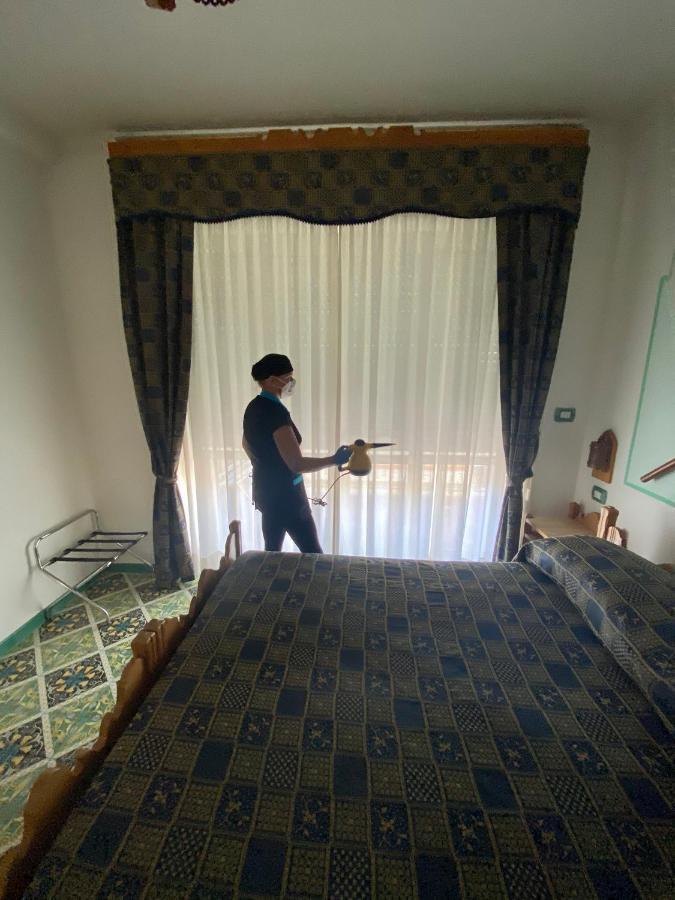 Riviera B&B Rooms 马奥莱 外观 照片