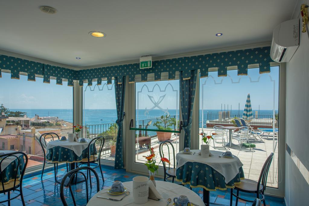 Riviera B&B Rooms 马奥莱 外观 照片