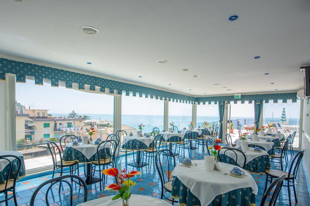 Riviera B&B Rooms 马奥莱 外观 照片