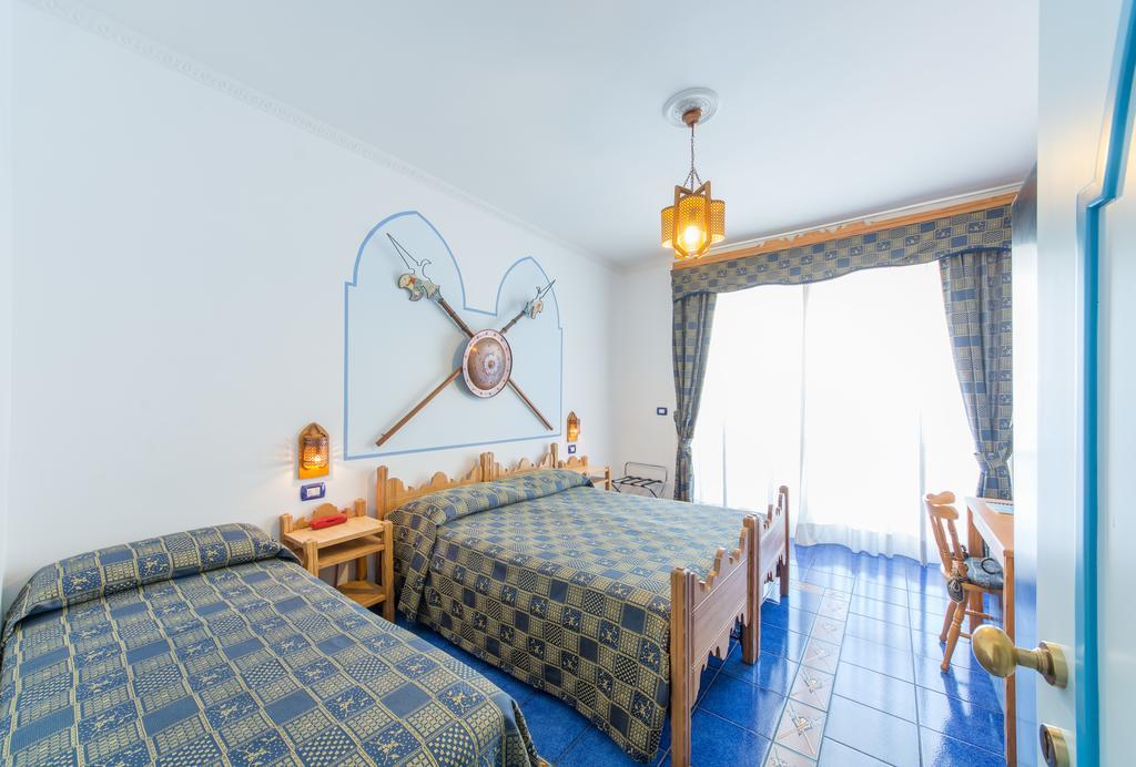 Riviera B&B Rooms 马奥莱 客房 照片