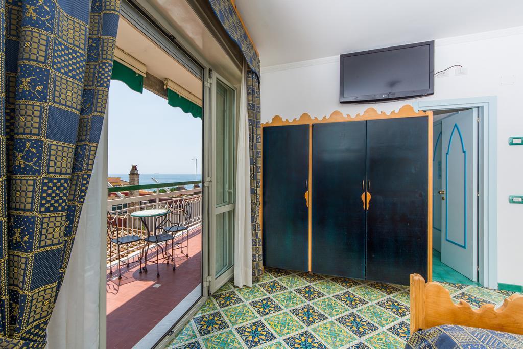 Riviera B&B Rooms 马奥莱 外观 照片