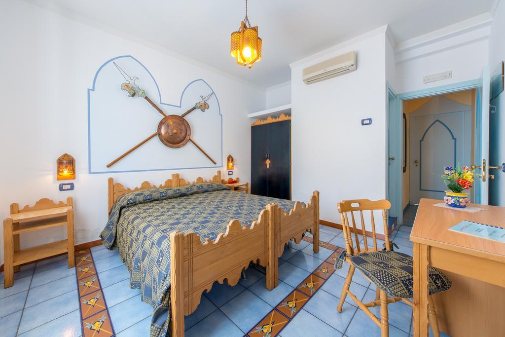 Riviera B&B Rooms 马奥莱 客房 照片