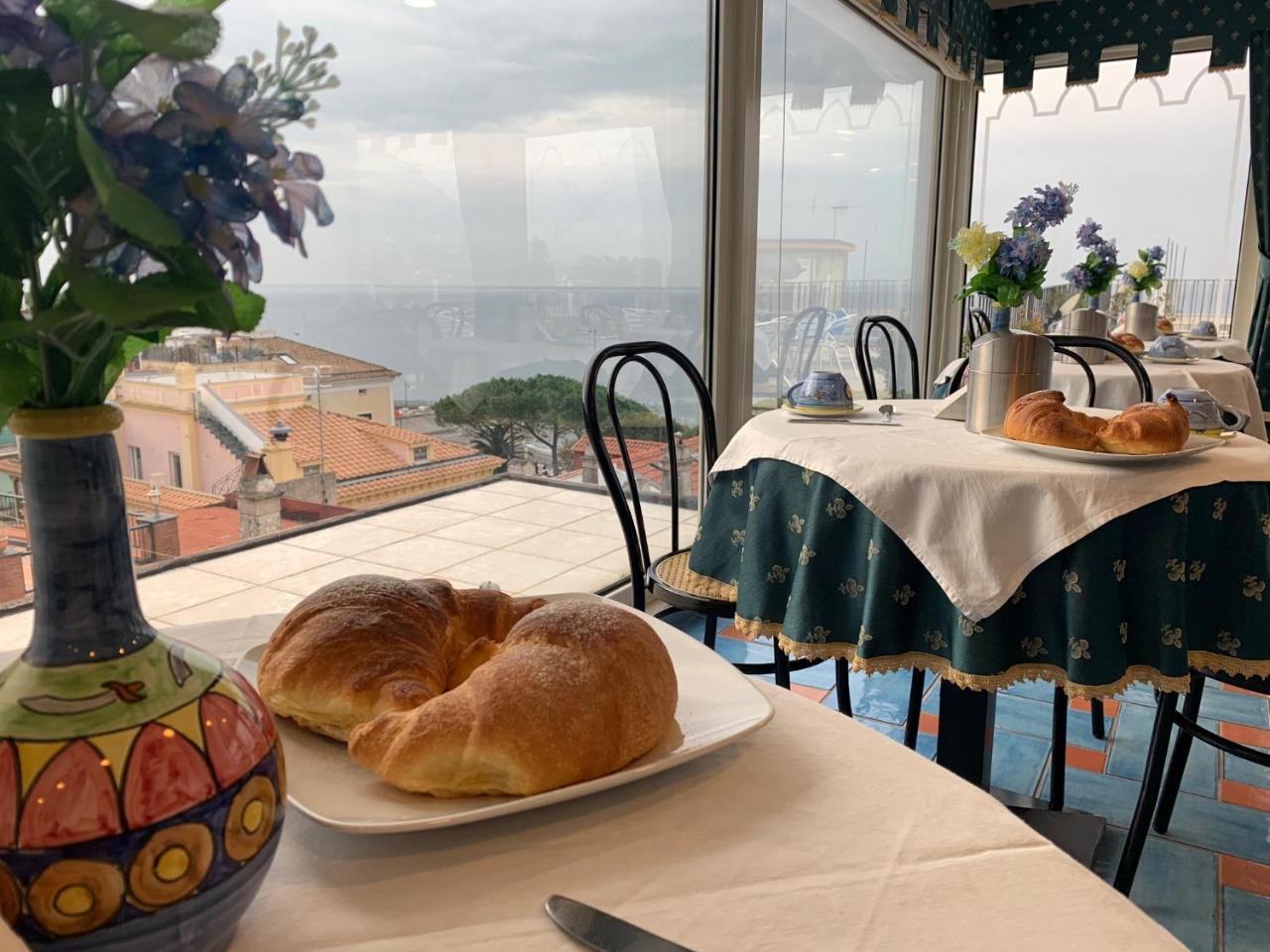Riviera B&B Rooms 马奥莱 外观 照片